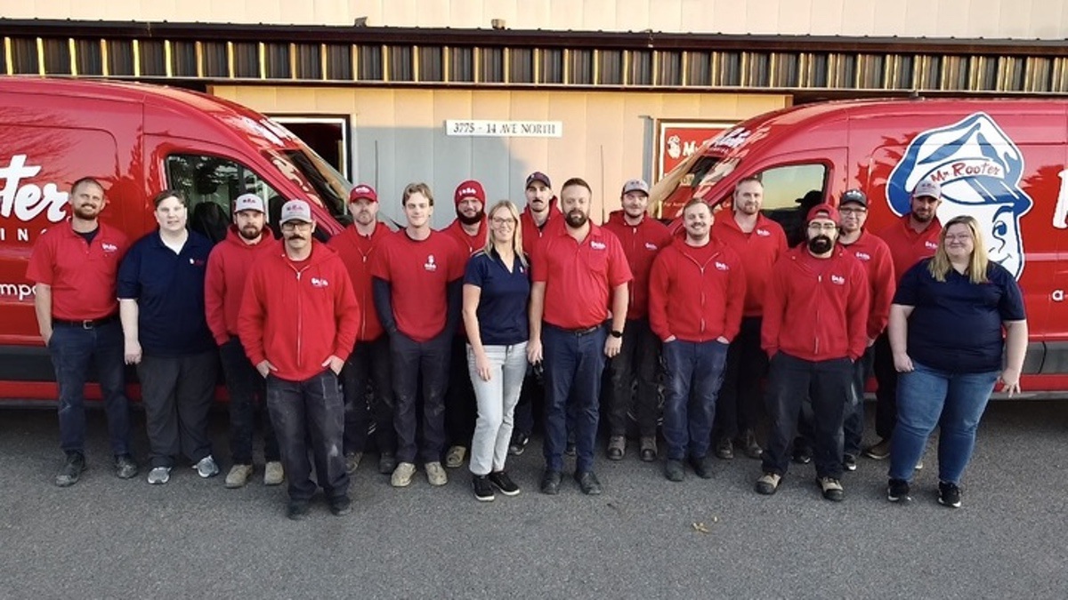 Celebrating Success: Mr. Rooter Plumbing of Lethbridge Surpasses 800 Google Reviews with Impressive 4.8-Star Rating