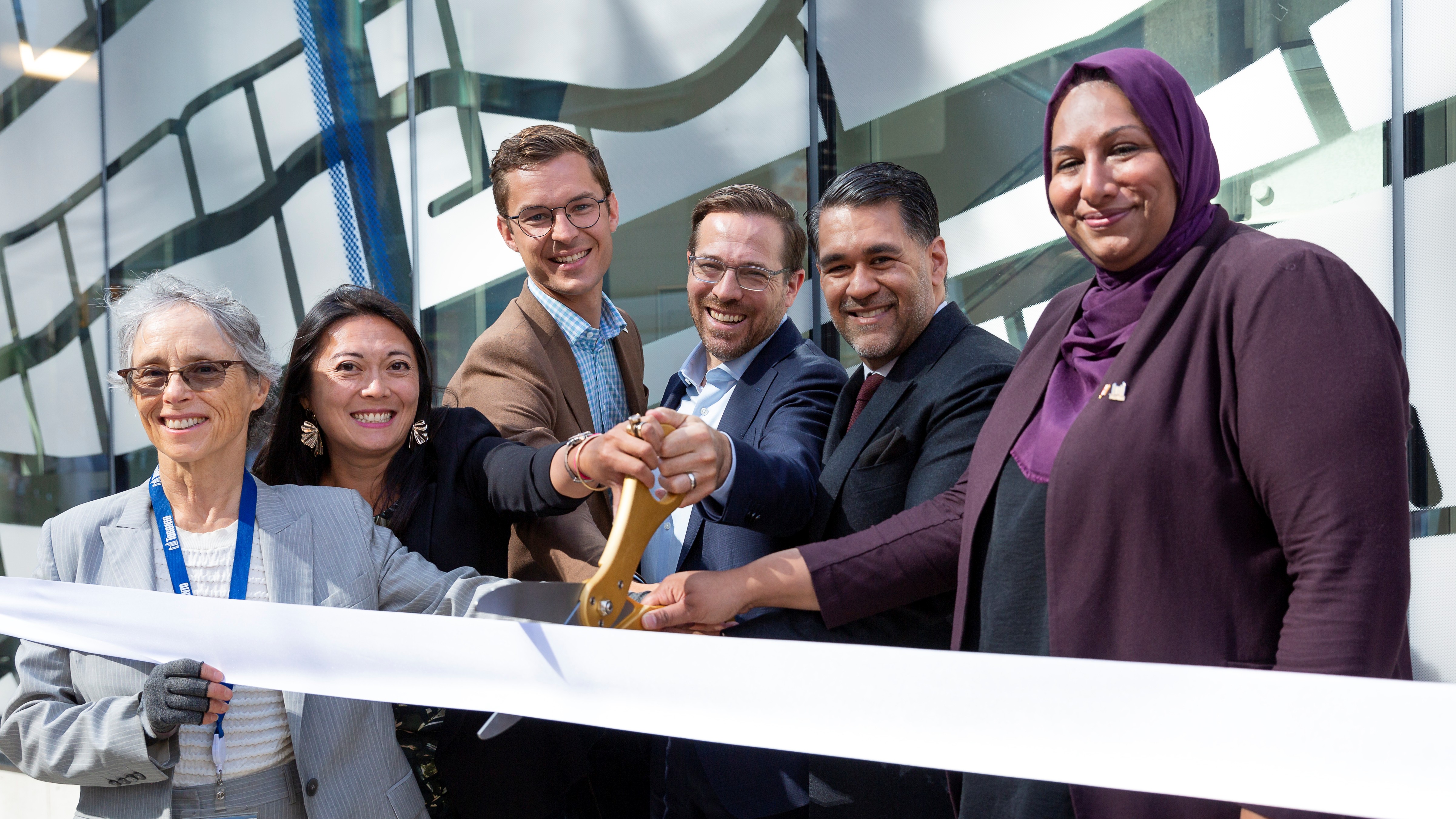 Ribbon Cutting Ceremony for Enwave Green Heat™ Plant